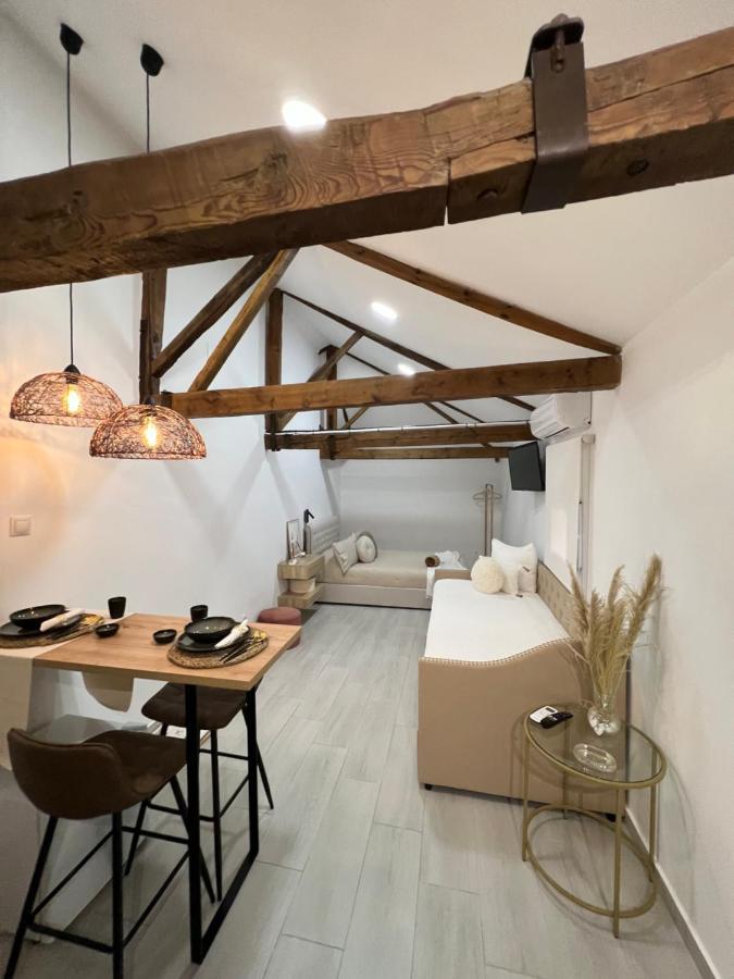 Suites Chic Cozy Herencia Exteriör bild